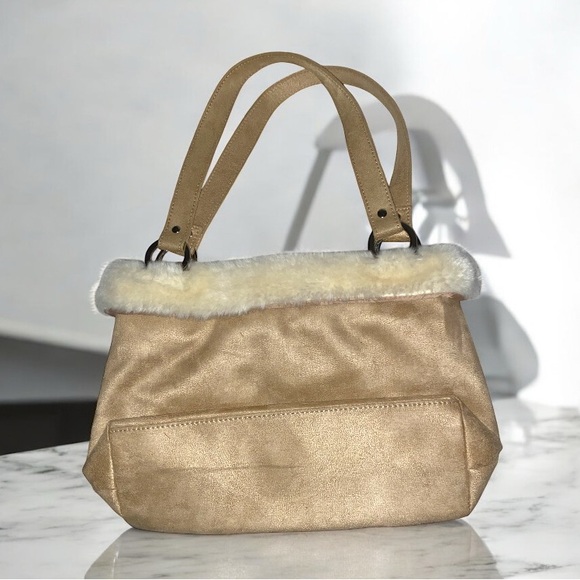 Bath and Bodyworks Bag - faux fur Tote Bag Purse - Picture 2 of 7